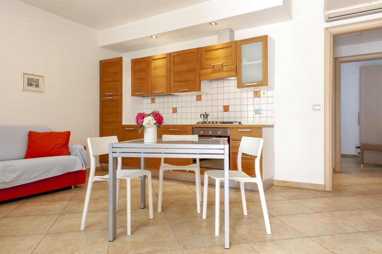 סן וינצ'נזו Residence Villa Lo Scoglietto מראה חיצוני תמונה