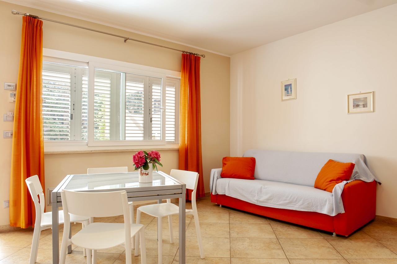 סן וינצ'נזו Residence Villa Lo Scoglietto מראה חיצוני תמונה
